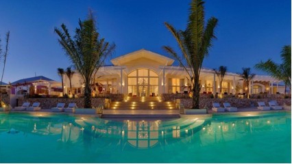 Eden Roc at Cap Cana